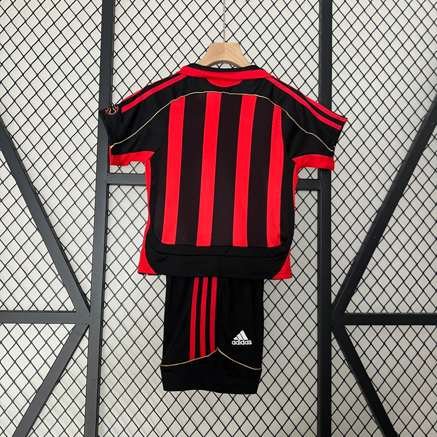 06/07  AC Milan home kids kit