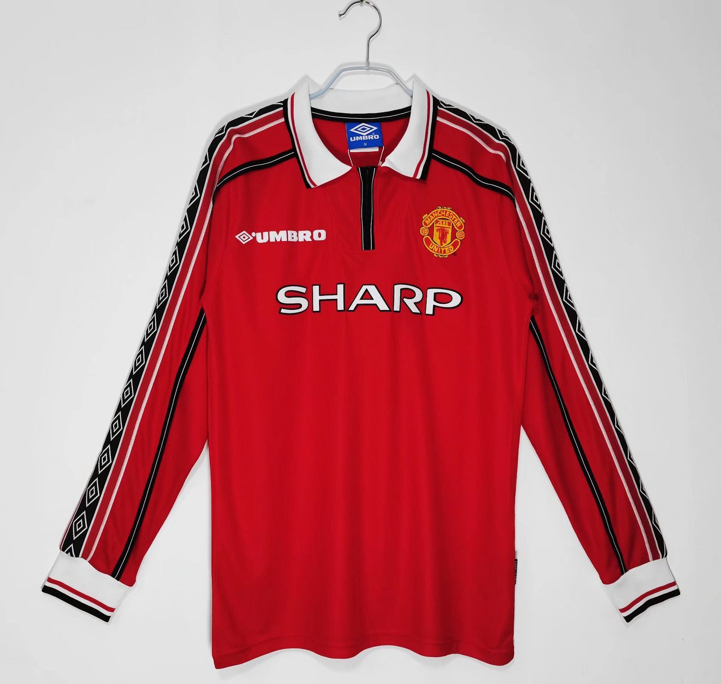98/99 Manchester United home long sleeved jersey