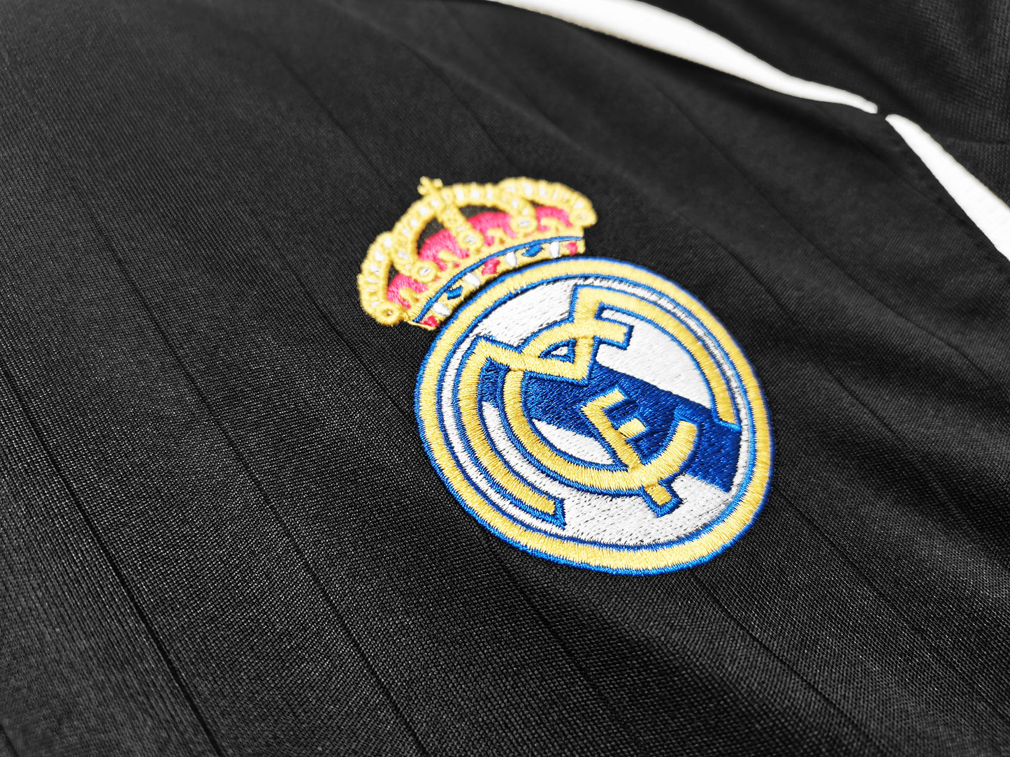 06/07 Real Madrid  second away long sleeved jersey