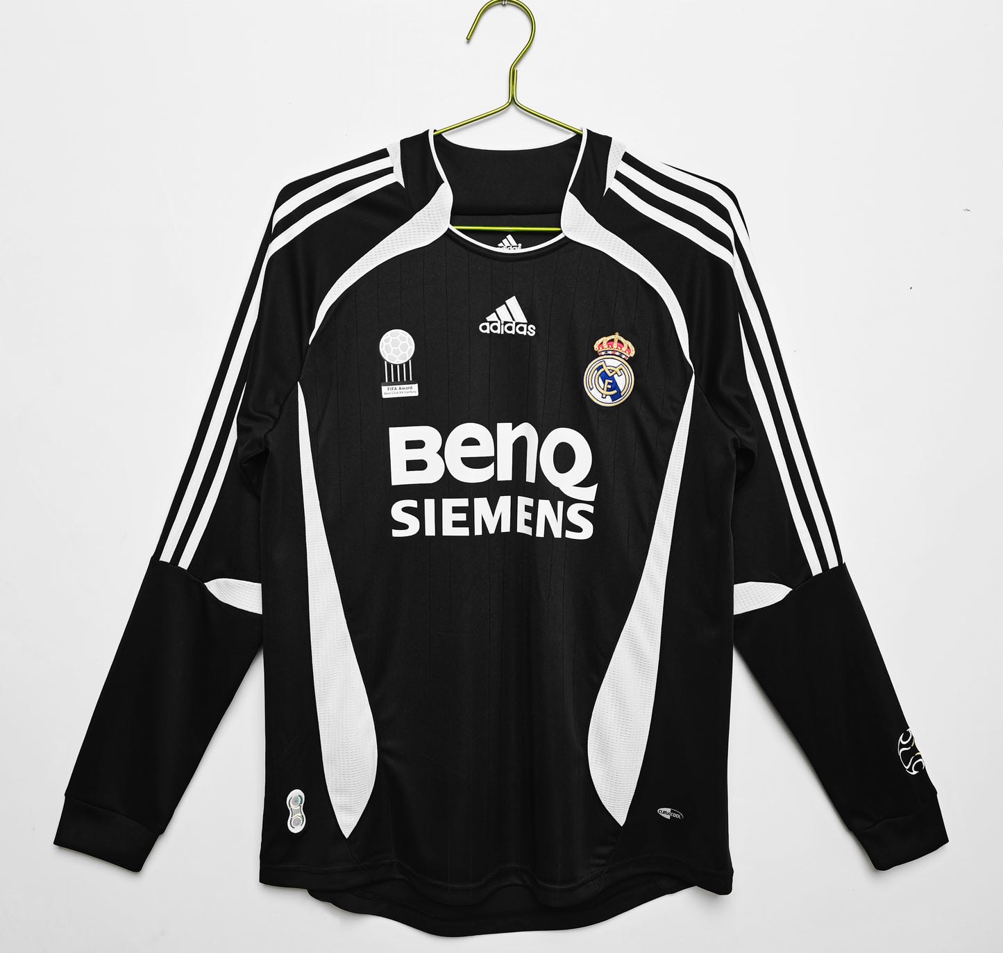 06/07 Real Madrid  second away long sleeved jersey