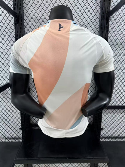 25/26 Spain away jersey