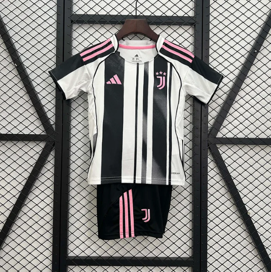 25/26 Juventus Home Kit Kids