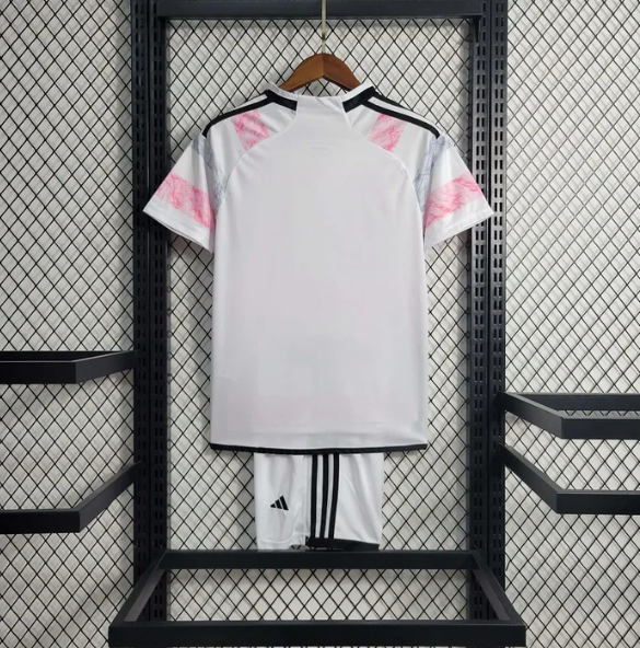 23/24 Juventus Away Kids