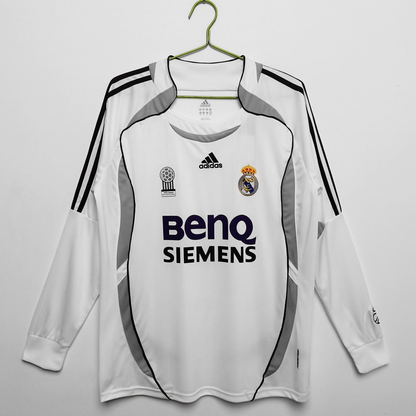 06/07 Real Madrid home long sleeved jersey