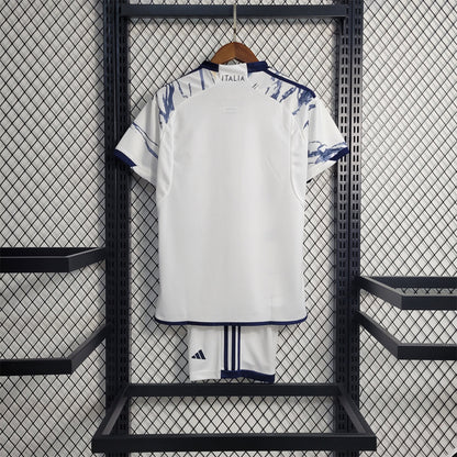 2023 Italy away kids kit
