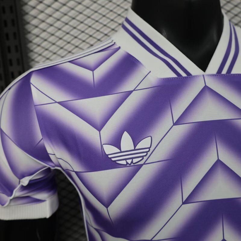 Real Madrid retro jersey