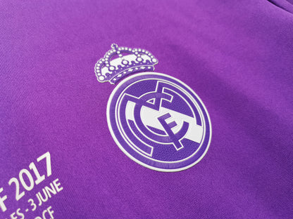 16/17 Real Madrid away long sleeved jersey