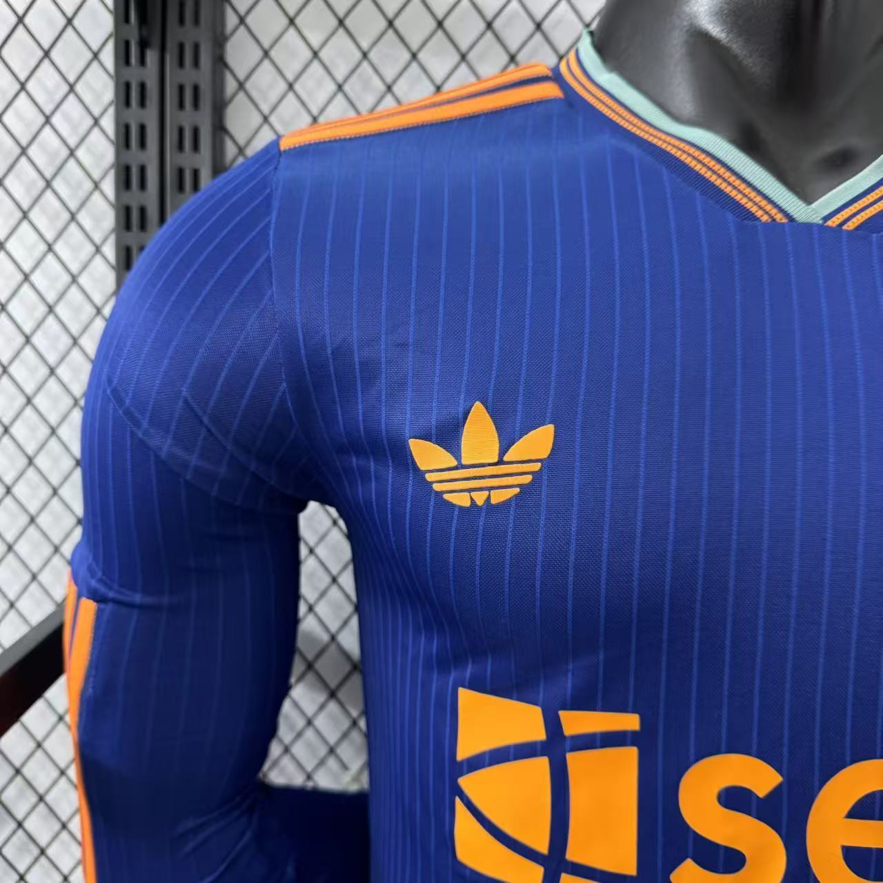 25/26 Newcastle second away long sleeved jersey